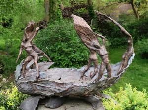 Willy Peeters - Gone with the wind (In garden)(Bronze)